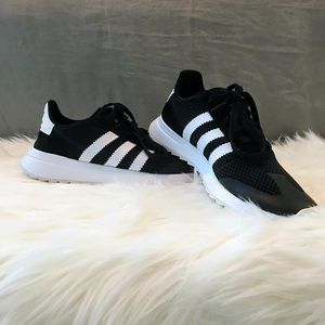 Women's Adidas Flashback Sneaker